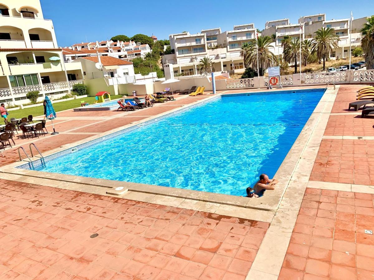 Apartment Les 3 Dauphins in Albufeira Exterior foto