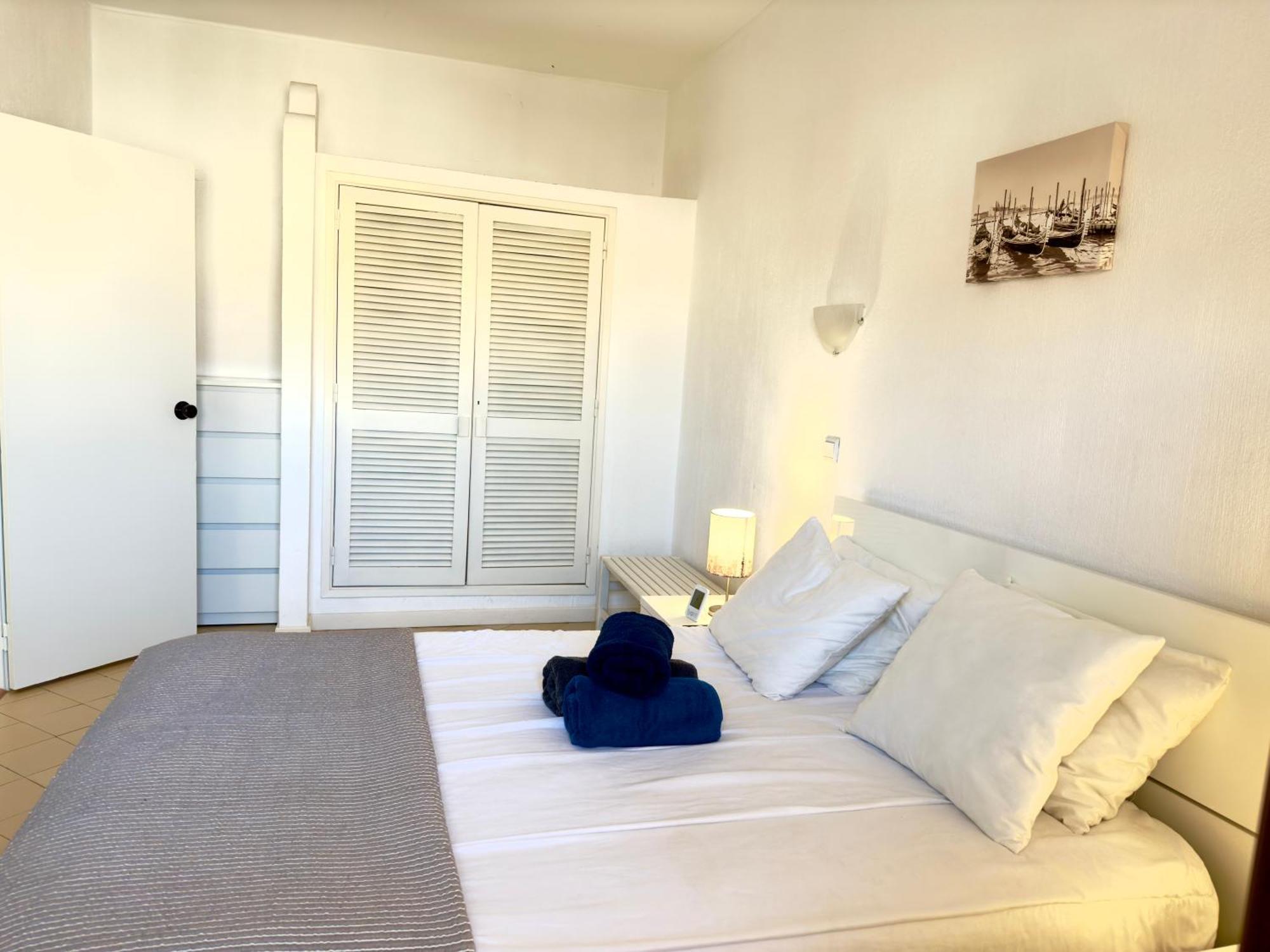 Apartment Les 3 Dauphins in Albufeira Exterior foto